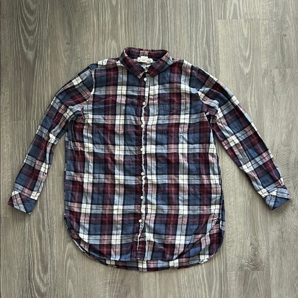 H&M Blue and Red Casual Button Down Flannel Shirt